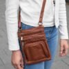 05_78030 Leather Shoulder Bag