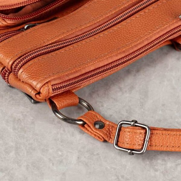 12_78030 (1) Leather Shoulder Bag
