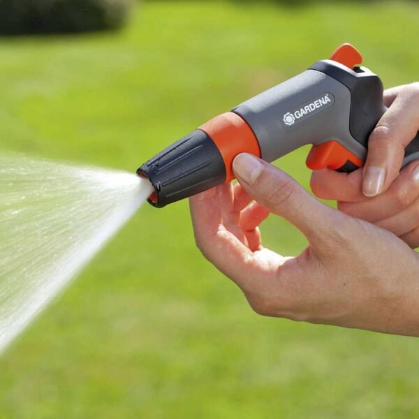 GDA18301-20Action2 Gardena Classic Cleaning and Water Spray Nozzle Gun